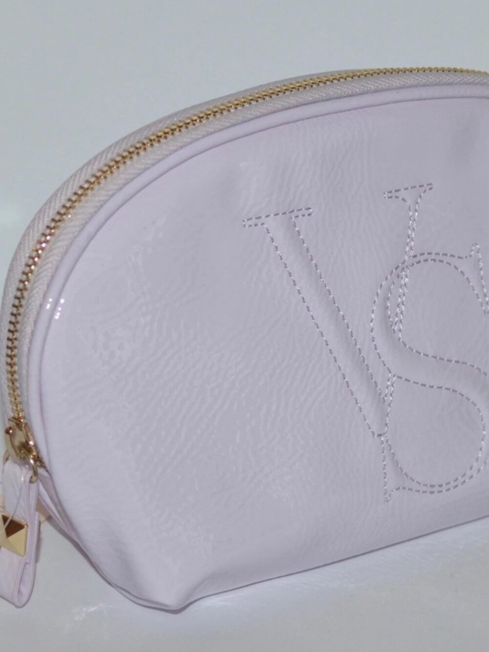 VICTORIA'S SECRET (VS) GLOSSY MAKE-UP CASE/COSMETIC BAG (SET OF 3 BAGS) LIKE NEW